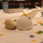 カーサ・デル・チーボ - デリツィア リモーネ 黒胡椒のジェラート添え