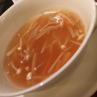 中国料理 皇家龍鳳 - ふかひれスープ