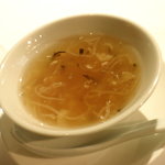 聘珍樓 - 色々具入りフカヒレスープ