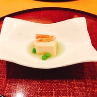 四季 - 先付け
                  豆乳豆腐