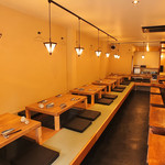 居酒屋まつり - 掘りごたつ式の座敷は広めでゆったりくつろげます。20名様~30名様対応してます！宴会におすすめ！