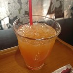 オルヴィエターナ - グレープフルーツジュース