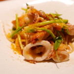 TACUBO - ヤリイカ、アスパラソバージュ、カラスミのパスタ