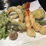 あっけら館 - エビと野菜の天プラ　アップ