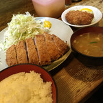 とんかつ おさむ - ロースかつ定食(100g)とカキフライ('17/05/13)
