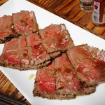 よし半 - 牛肉のたたき