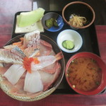 Tasuke - 海鮮丼