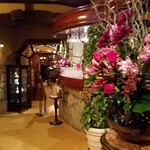 八王子うかい亭 - 一階のウェイティングエリアの様子