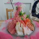 みなと市場 小松鮪専門店 - 「山ほこ丼」