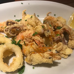 オステリア イル ガルボ - 