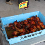 鮮魚うえの - 殻付きホヤ200円…とっても大きいです