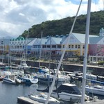 伊豆高原ビール - ヨットハーバーの前にあります