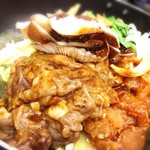 ドライブイン　峠屋 - 鶏ちゃんとホルモンごちゃ混ぜ