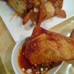 逸品坊 - 揚げワンタン　390円