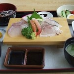 Ajidokoro Umino Ou Kan - 桜勘定食
