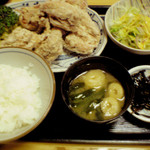 雛どり - 鶏唐揚定食(900円)