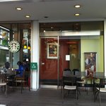 STARBUCKS COFFEE - 裏玄関