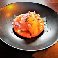 アシェット・ド・マコ - 塩トマトと金目鯛の昆布締め