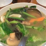 華香楼 - ヘルシーに野菜スープ