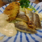 小田保 - カマスバターに牡蠣フライ