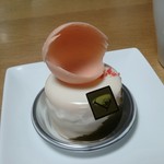 ロートンヌ - 季節のケーキ（桜）です