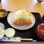弁慶 石内店 - ロース定食