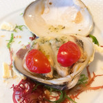 レストラン ラ・マーレ - 蛤燻製バター焼(オープン後)