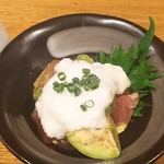 炭火串焼 初代バッジョ - マグロとアボカドのとろろ掛け