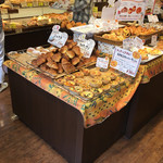 Boulangerie Bonheur - 店内①