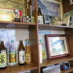 金子園 - 黒霧島のボトルキープが多いようです。