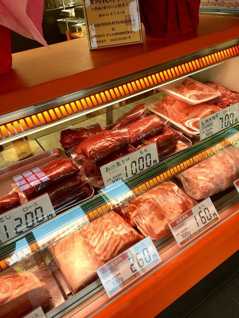 ヤマゴ精肉 本店 - 七日町（馬肉料理）の写真