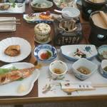 お宿 お食事処 鱗晃荘 - 