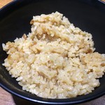 麺家 黒 - 炊き込みチャーシューご飯（￥50円）