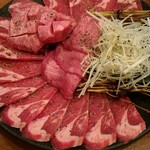 本格派焼肉白石家 - 