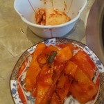 大衆肉料理 大幸 - カクテキ399円　キムチ399円