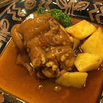 味まかせ けん家 - カレーテビチ