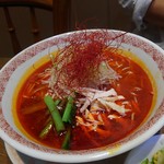 創作中国料理 パパ厨房 - サンラータン麺 ￥780