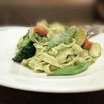 さとむら - いろいろ野菜のジェノベーゼ1300円
      +手打ちフイットチーネ100円