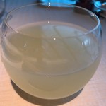 ベージュ アラン・デュカス 東京 - 