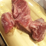 Yakiniku Juujuu Karubi - ヒレサイコロ