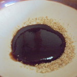 とんかつぼたん - 三元豚厚切りロースカツ定食1400円（限定5食）