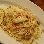 タベルナ キンタ - 鶏肉と白ワインソースのパスタ