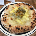 アールベイカー インスパイアード バイ コート ロザリアン - 