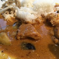 シェ・イノ - 