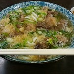 あらや食堂 - 「牛すじうどん」600円