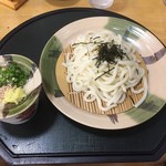 Yuurakuonsen Nagomi An - ザルうどん＆いなり寿司