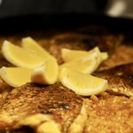 アカ - ノドグロのパエリア