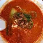 中華料理 順和園 - 坦々麺。おとなしめのルックスだが…なんのなんの。