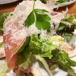 銀座洋食 三笠會館 - 生ハムのシーザーサラダハーフ