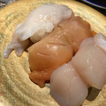 回転寿司みさき - 貝3貫